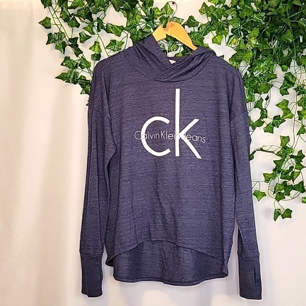 Calvin Klein. Hooded Tee. Oversized. Size Medium. EUC